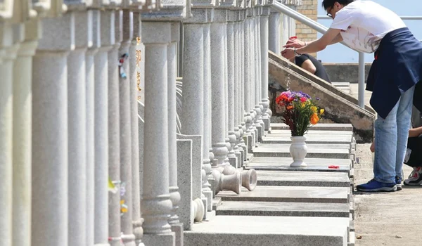 Appreciating the High Cost of Cemetery Plots in Hong Kong: Essential Information